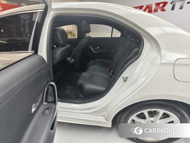 Mercedes-Benz Class A id 4321119 из Китая 12