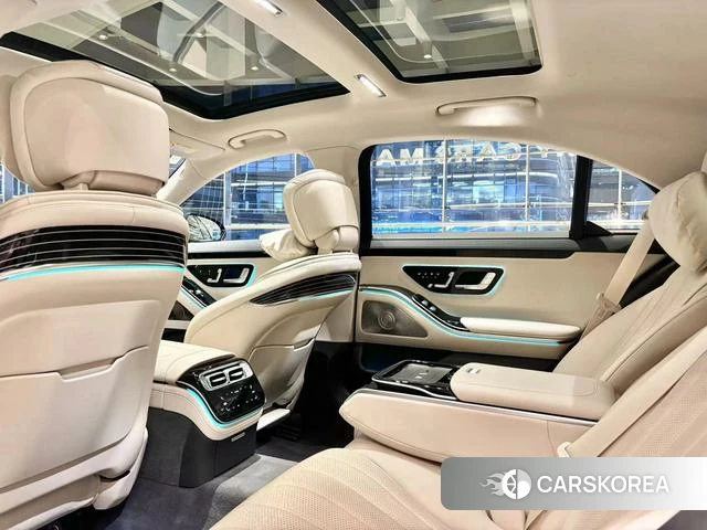 Mercedes-Benz S-class 2023 Черный из Китая, фото 2