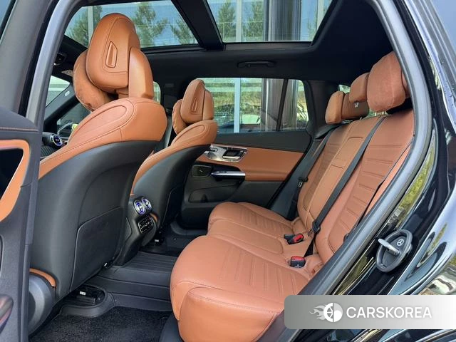 Mercedes-Benz GLC 2025 Черный из Китая, фото 2