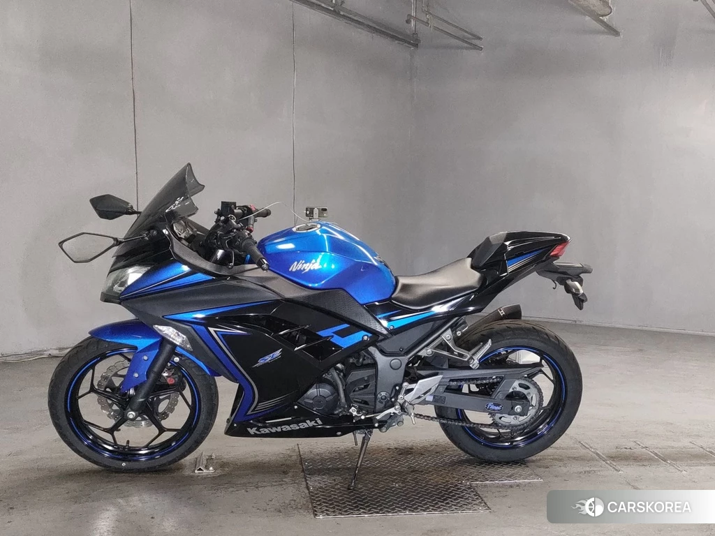Проданный Kawasaki NINJA 250 2015 из Японии, фото 2