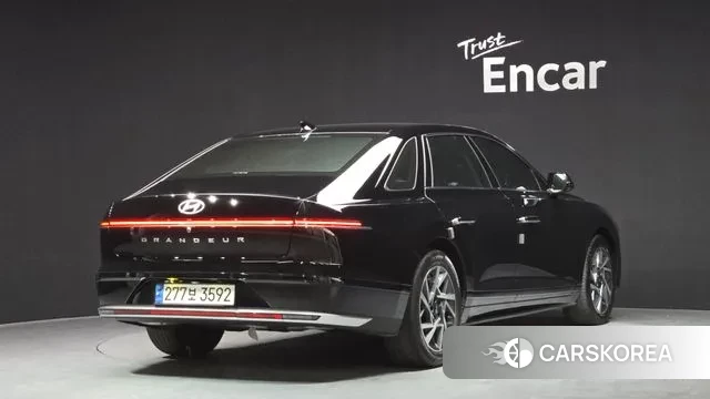 Hyundai Grandeur Hybrid (GN7) id 3751942 из Кореи 12