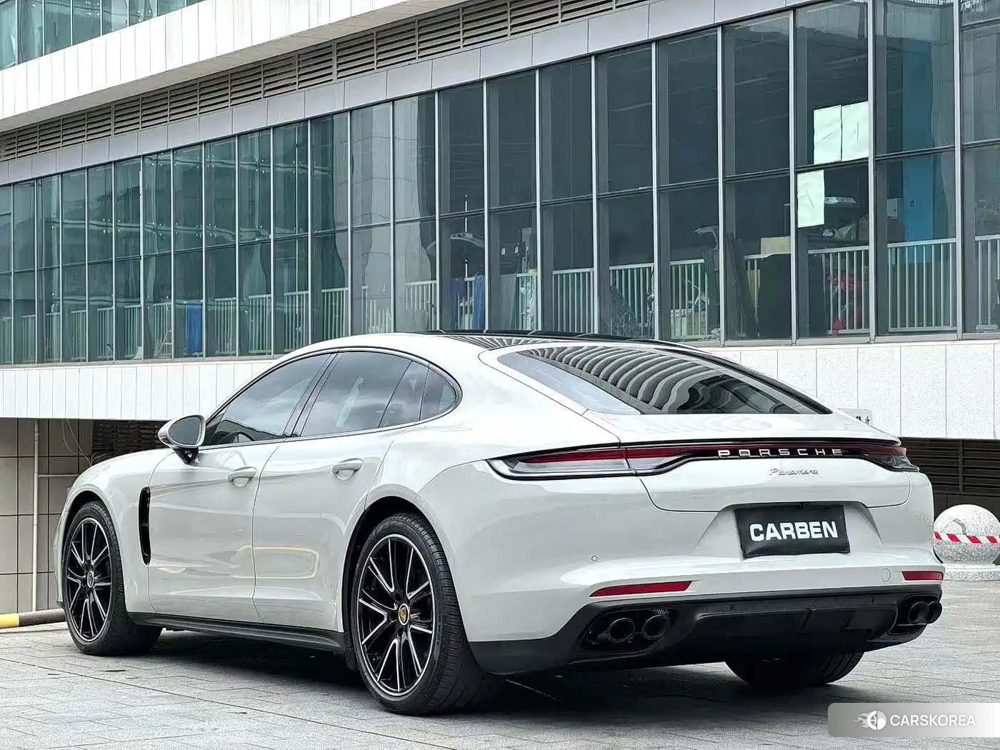 Porsche Panamera 2022 Silver/gray из Китая, фото 2