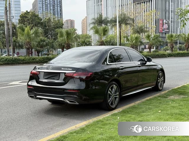 Mercedes-Benz E-class id 4274487 из Китая 8