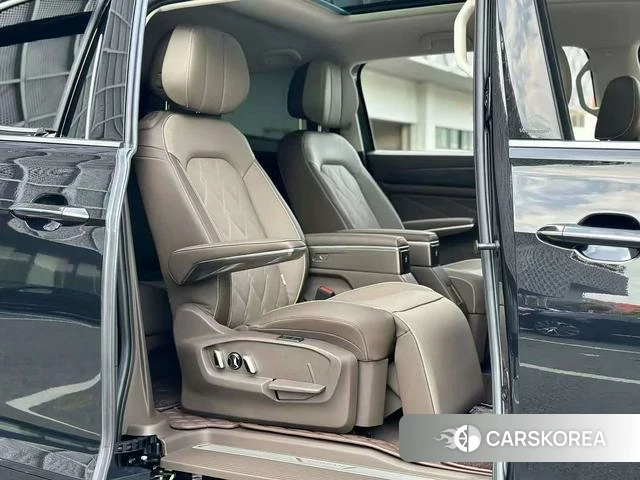 Volkswagen Weiran 2024 Черный из Китая, фото 2