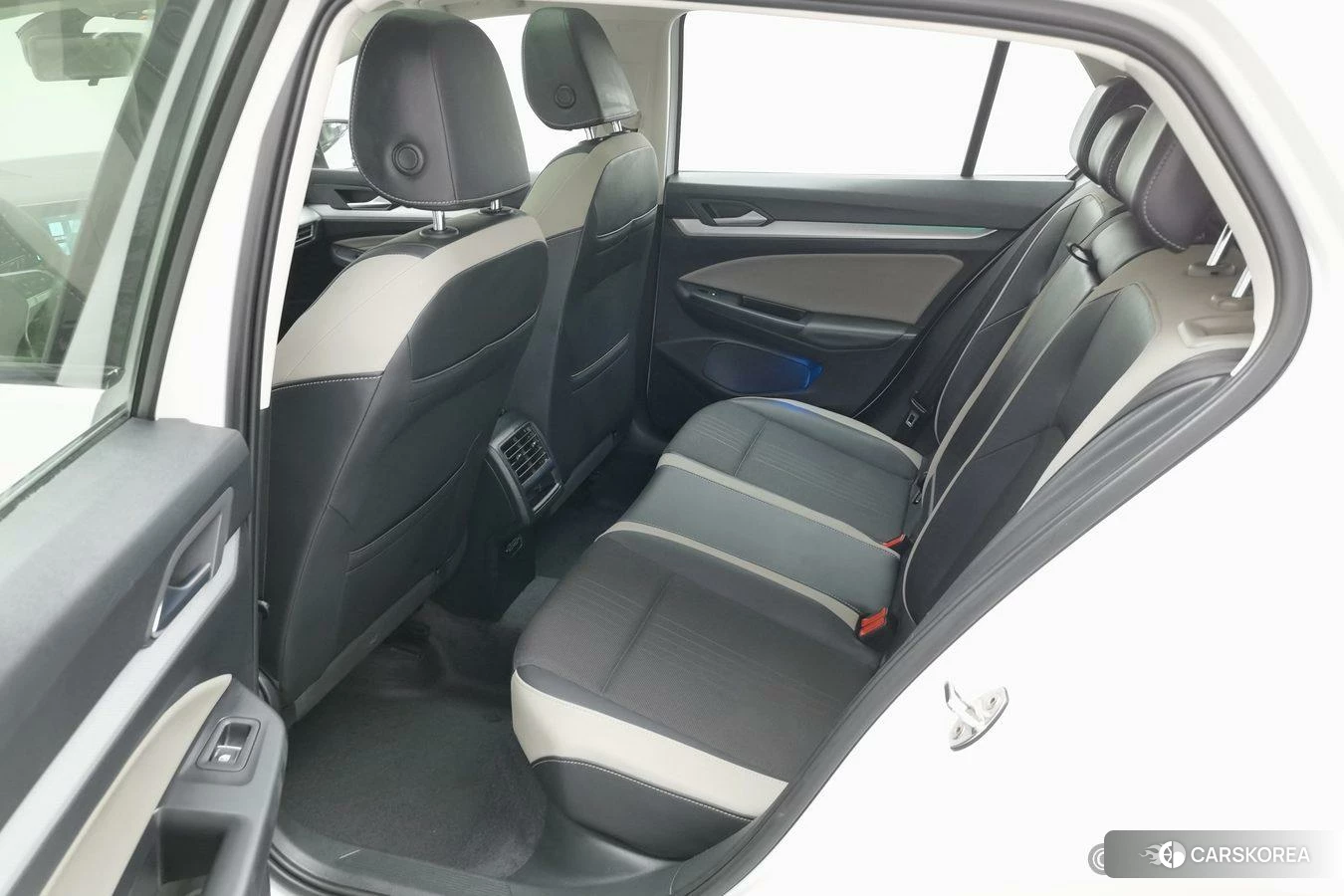 Volkswagen Golf id 4455229 из Китая 12