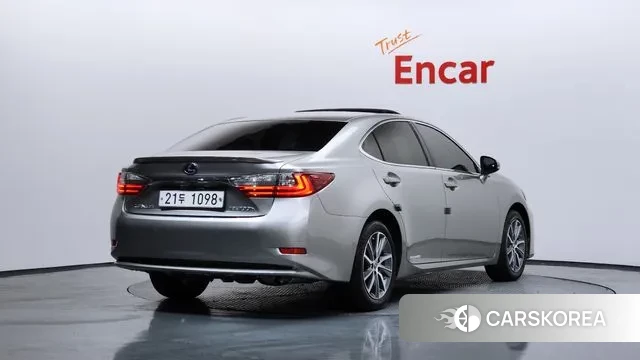 Lexus New ES300h id 3593537 из Кореи 12