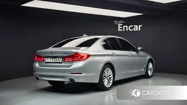 BMW 5 Series (G30) id 3474170 из Кореи 12