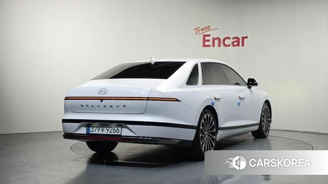 Hyundai Grandeur (GN7) id 4292767 из Кореи 12