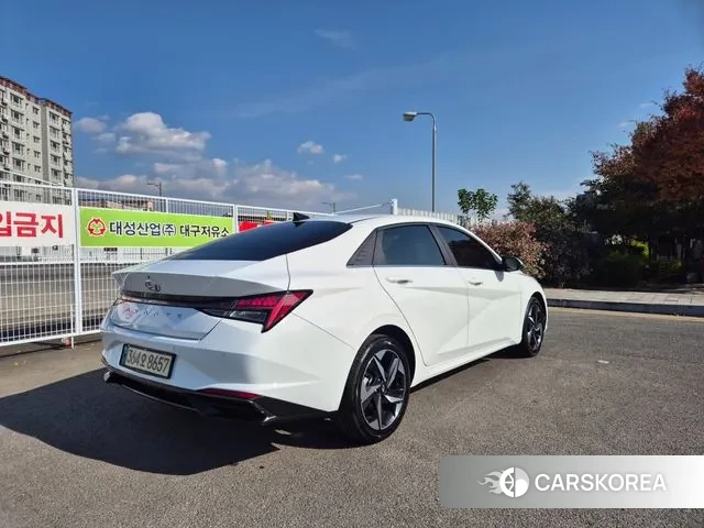 Hyundai Avante (CN7) id 3328646 из Кореи 12