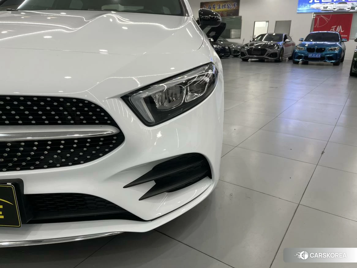 Mercedes-Benz Class A 2021 Белый из Китая, фото 6