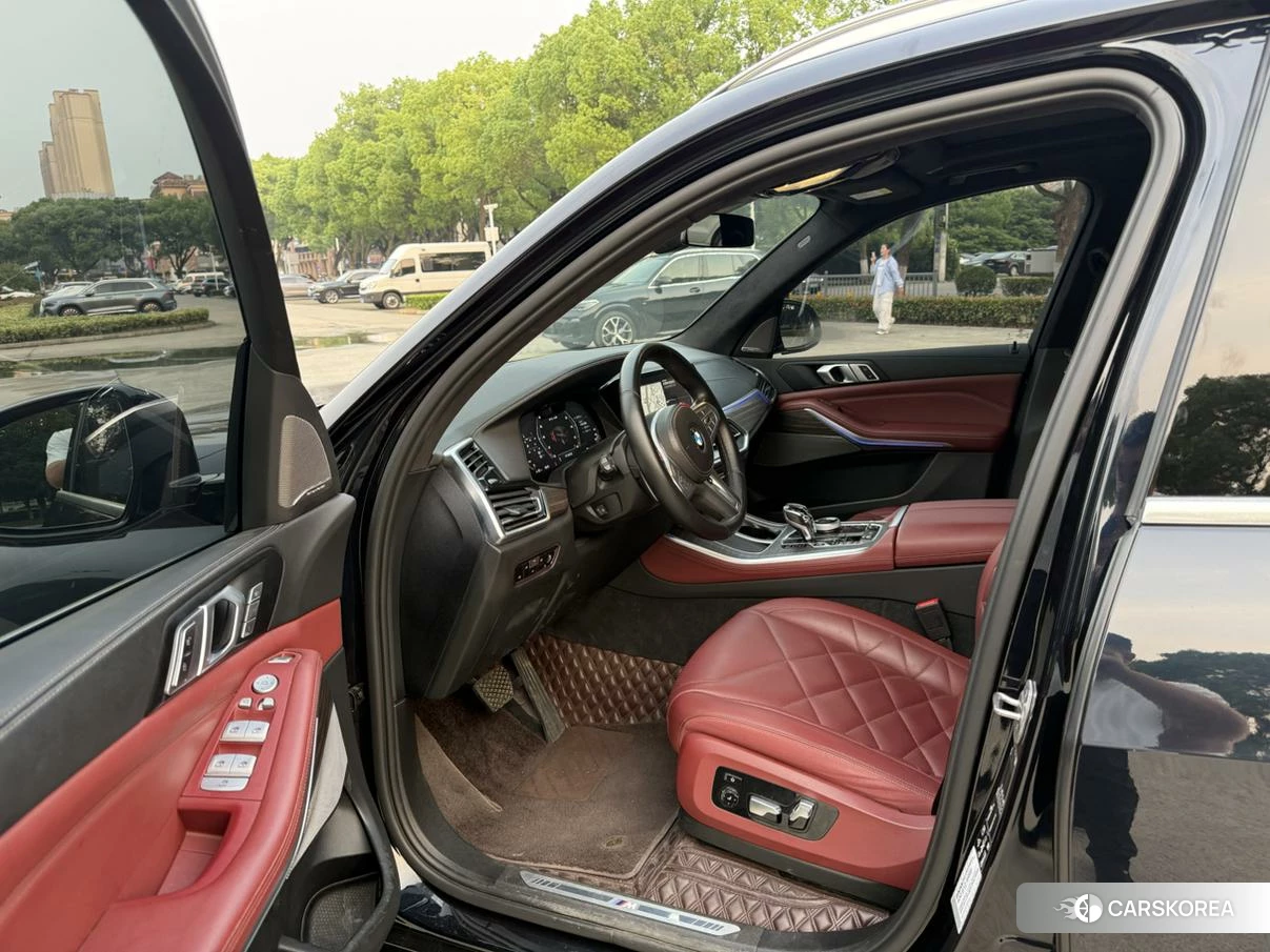 BMW X5 2022 Черный из Китая, фото 4