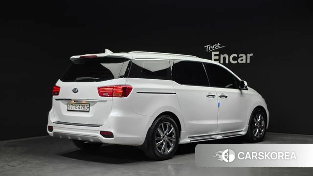 Kia The New Carnival id 4294663 из Кореи 12