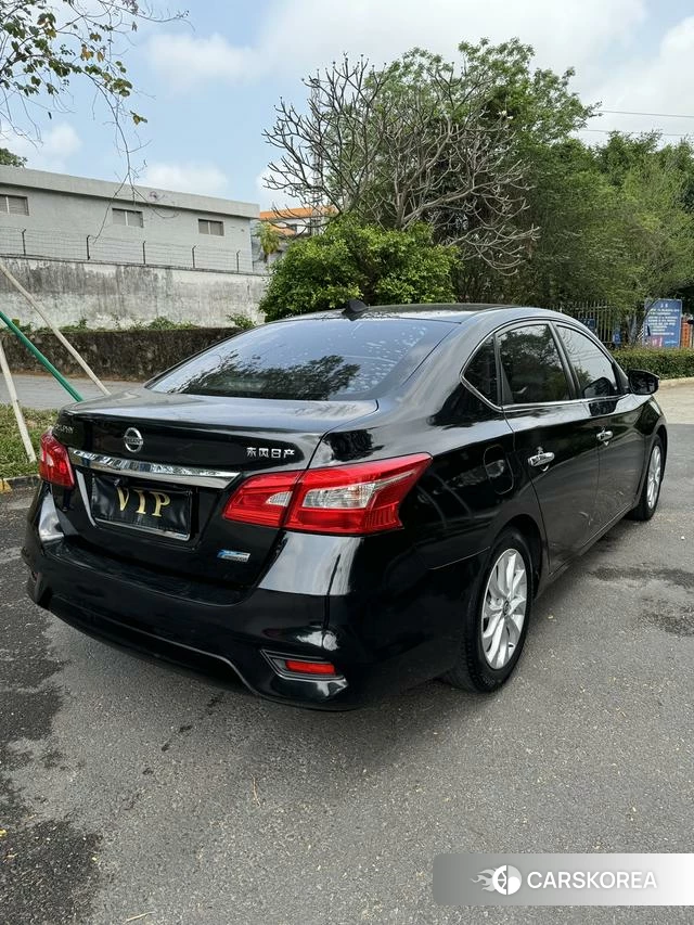 Nissan Xuan Yi 2019 Черный из Китая, фото 2