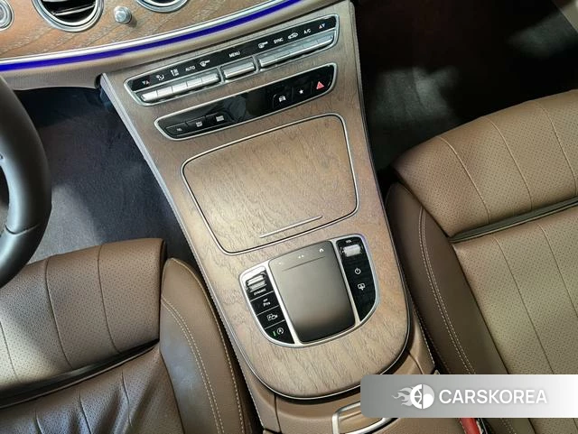 Mercedes-Benz E-class id 4279334 из Китая 12
