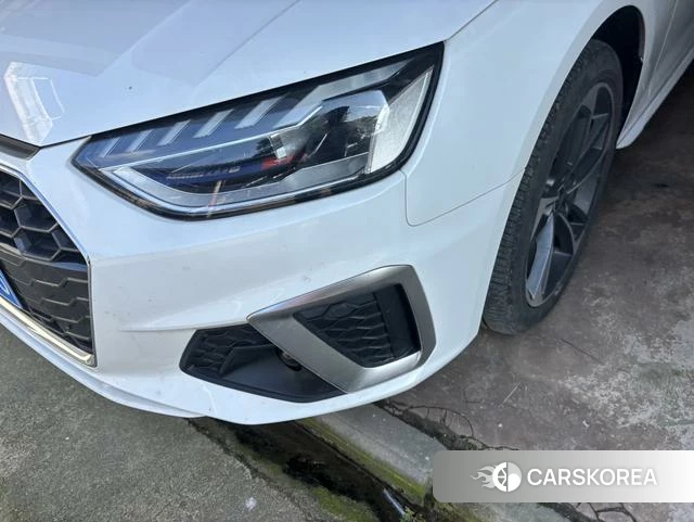 Audi A4L id 4359082 из Китая 7