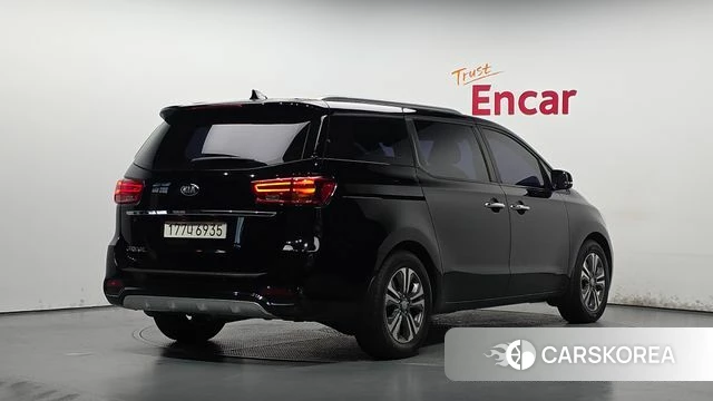Kia The New Carnival id 4458907 из Кореи 12