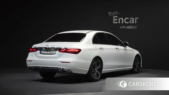 Mercedes-Benz E-Class W213 id 3753208 из Кореи 12