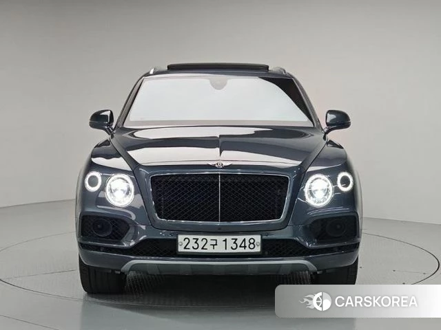 Bentley Bentayga 2019 Синий из Кореи, фото 2