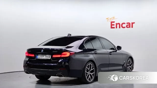 BMW 5 Series (G30) id 3472372 из Кореи 12