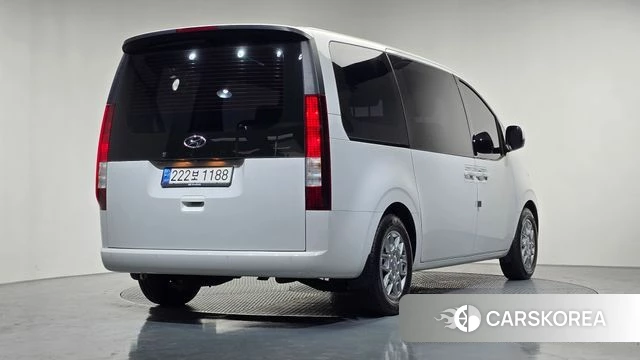 Hyundai Staria id 4303454 из Кореи 12