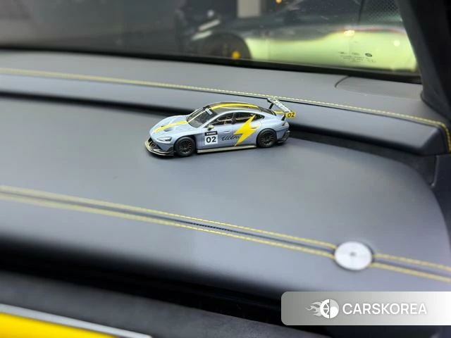 Xiaomi Car Xiaomi SU7 Ultra id 4190396 из Китая 12