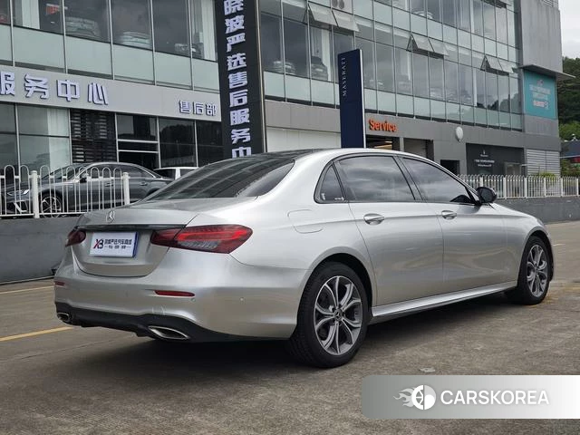 Mercedes-Benz E-class id 4365699 из Китая 8