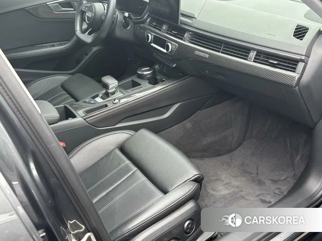 Audi A4L id 4336193 из Китая 7