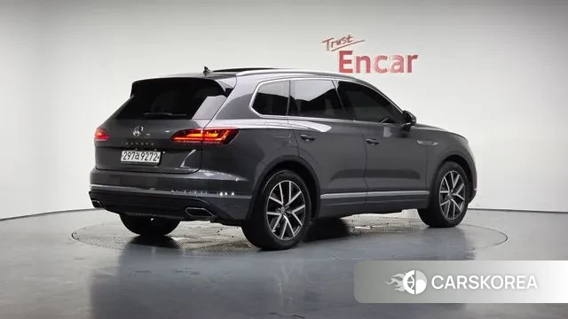 Volkswagen Touareg 3rd generation id 2961278 из Кореи 12