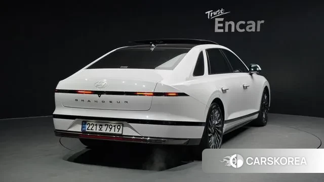 Hyundai Grandeur Hybrid (GN7) id 3664145 из Кореи 12