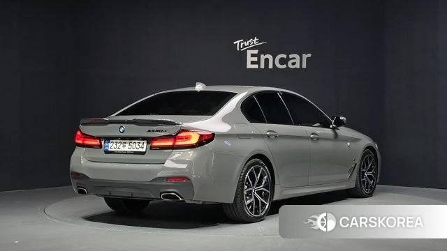 BMW 5 Series (G30) id 4764368 из Кореи 12