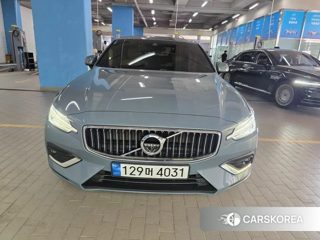 Volvo S60 3rd generation 2021 Серый из Кореи, фото 2