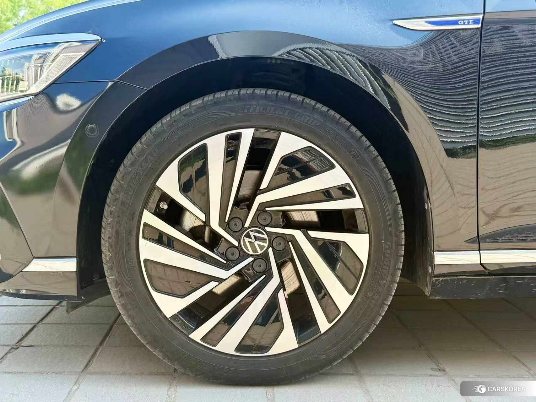 Volkswagen Magotan PHEV id 4407594 из Китая 9