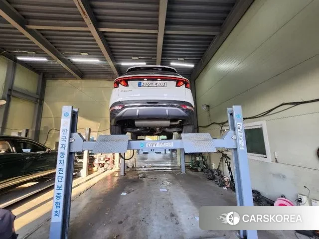 Hyundai Tucson (NX4) 2021 Белый из Кореи, фото 2