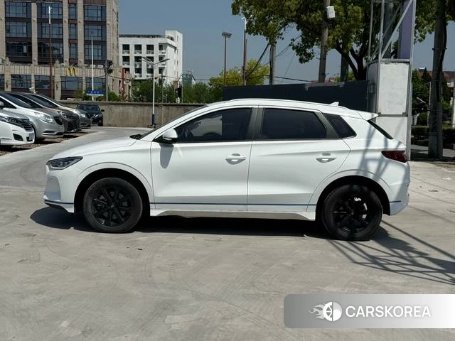 BYD e2 2022 Белый из Китая, фото 5