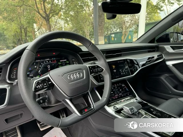 Audi A7 2025 Черный из Китая, фото 2