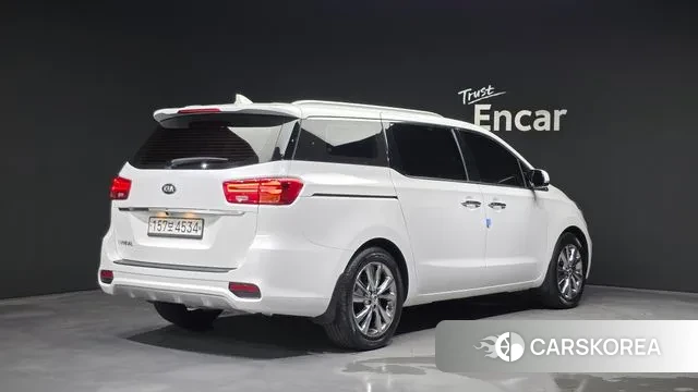 Kia The New Carnival id 3004268 из Кореи 12