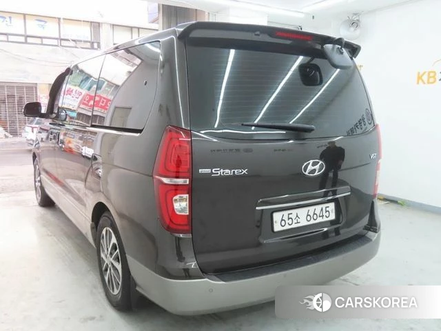 Hyundai The New Grand Starex id 3814516 из Кореи 12