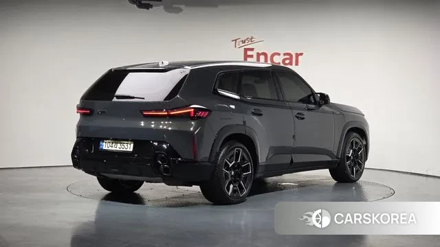 BMW XM (G09) id 3353916 из Кореи 12