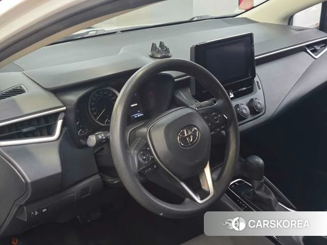 Toyota Corolla 2023 Белый из Китая, фото 4