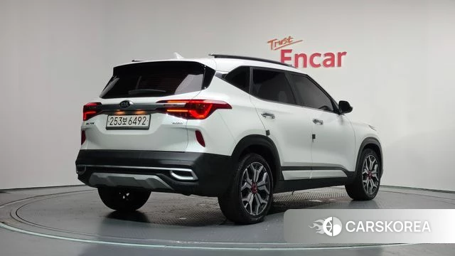 Kia Seltos id 4651267 из Кореи 12