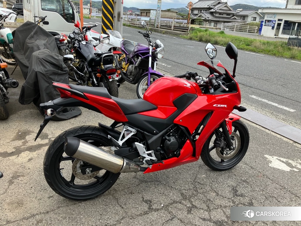 Проданный Honda CBR250R ABS 2015 из Японии, фото 2