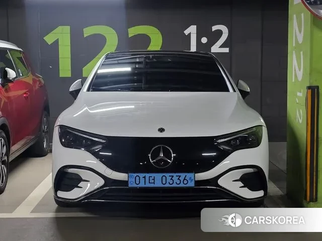 Mercedes-Benz EQE V295 2023 Белый из Кореи, фото 2