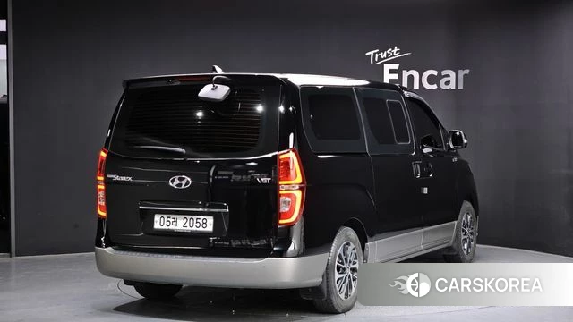 Hyundai The New Grand Starex id 4384793 из Кореи 12