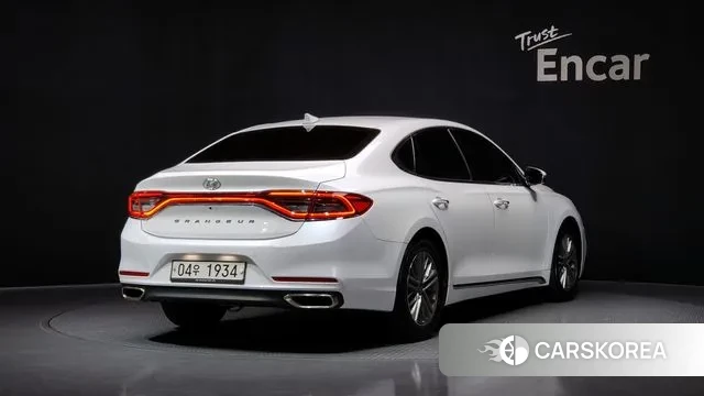 Hyundai Grandeur IG id 3351219 из Кореи 12