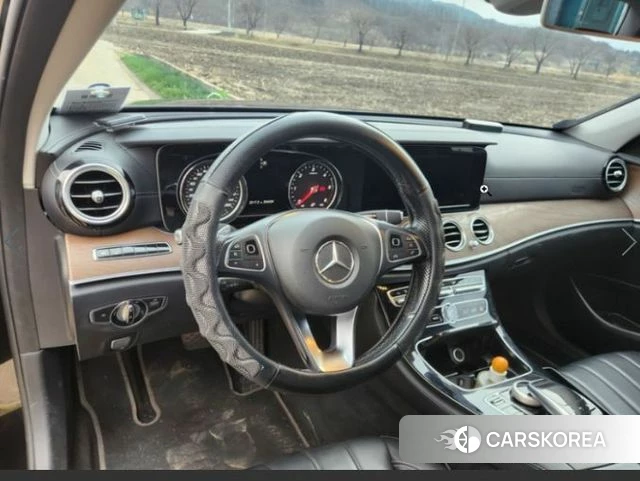 Mercedes-Benz E-Class W213 id 3919873 из Кореи 7
