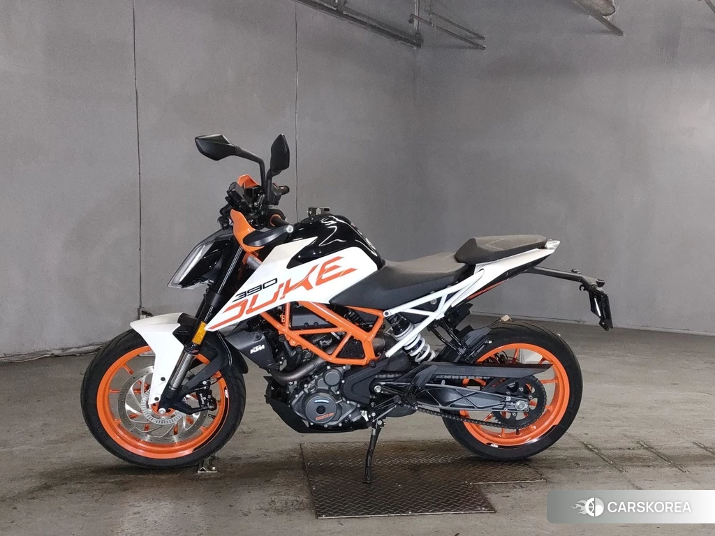 Проданный KTM 390 DUKE 2019 из Японии, фото 2