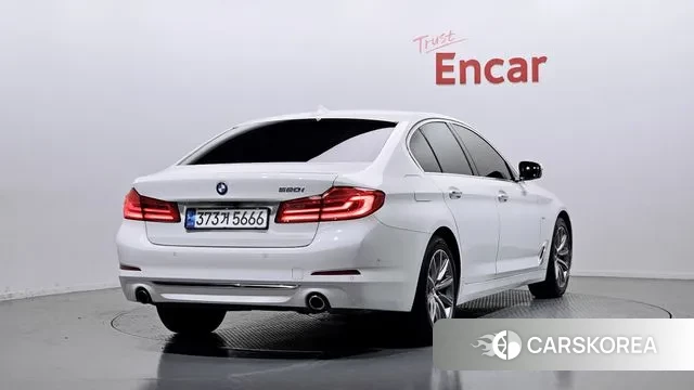 BMW 5 Series (G30) id 3574024 из Кореи 12