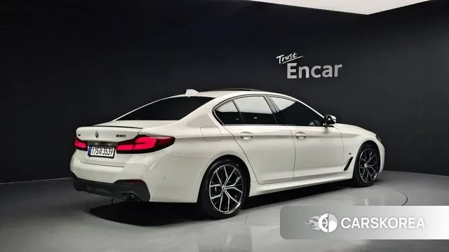 BMW 5 Series (G30) id 3093571 из Кореи 12