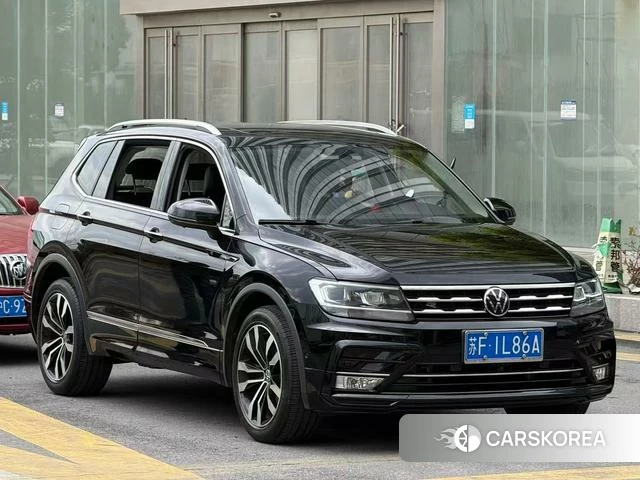 Volkswagen Tiguan L 2020 Черный из Китая, фото 2