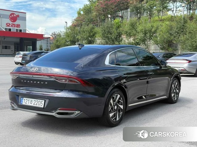 Hyundai The New Grandeur IG Hybrid id 4764290 из Кореи 11